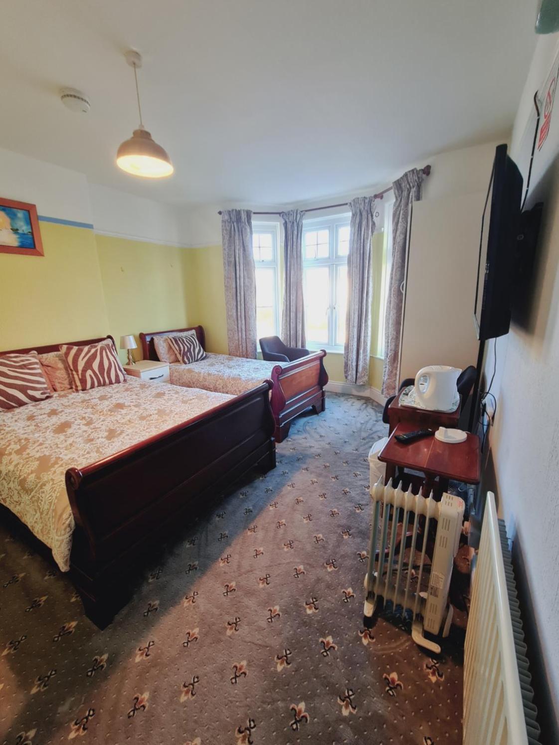 Burnham-on-Sea Thornbury Accommodation מראה חיצוני תמונה
